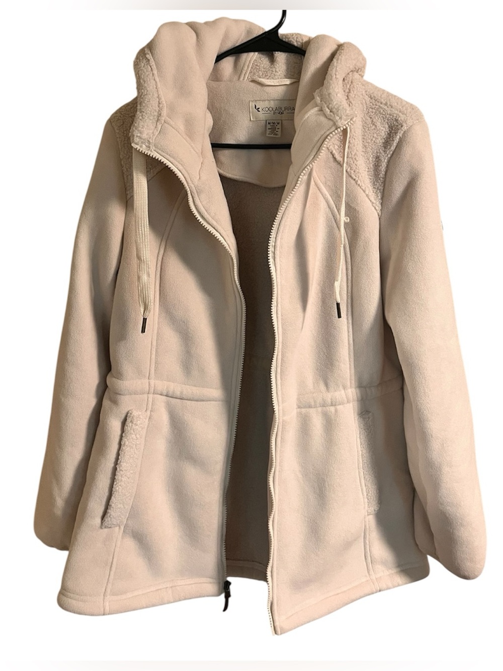NWT KOOLABURRA by UGG coat
